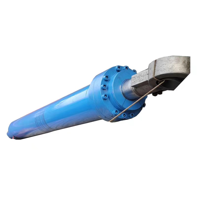 Sensor hydraulic cylinder jack for water conservancy position